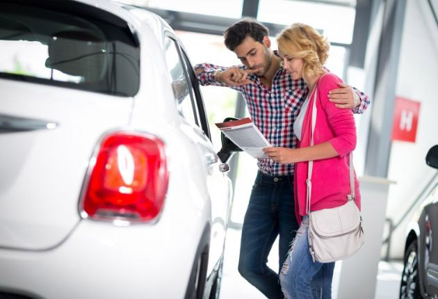 Pros and Cons of Buying a New Car